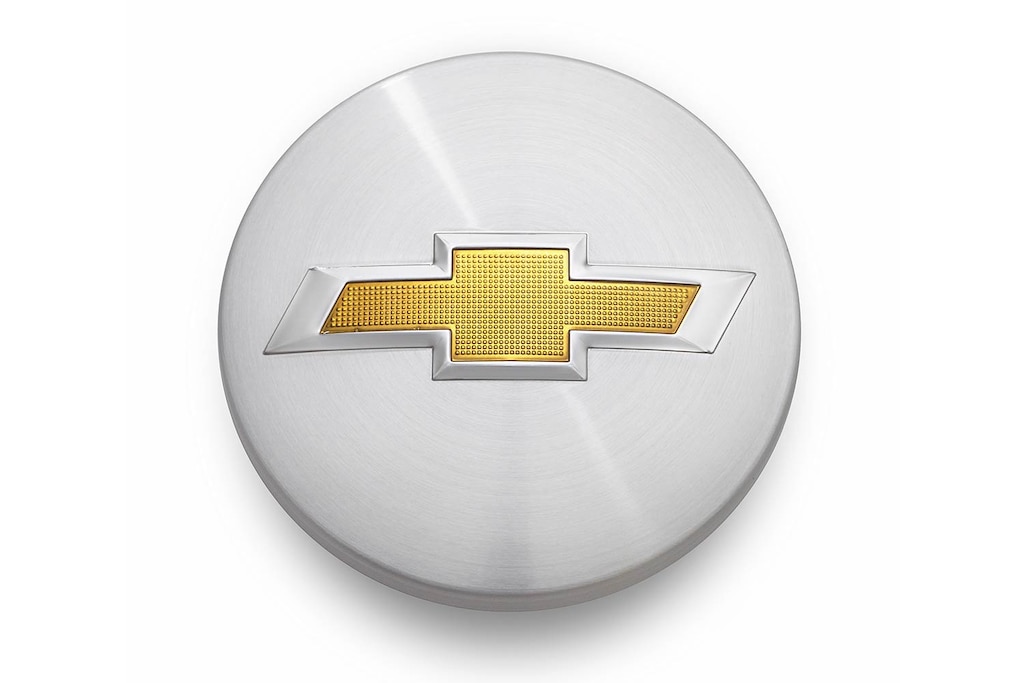 Centro de rin en aluminio con emblema dorado para Chevrolet Suburban 2024
