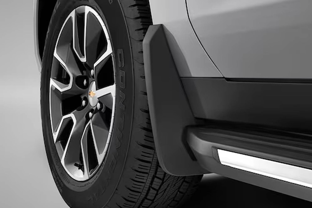 Loderas delanteras en negro para Chevrolet Suburban 2024