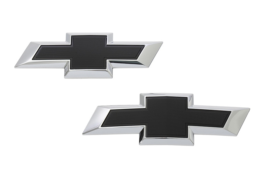 Nueva Traverse 2024, emblema Chevrolet en negro