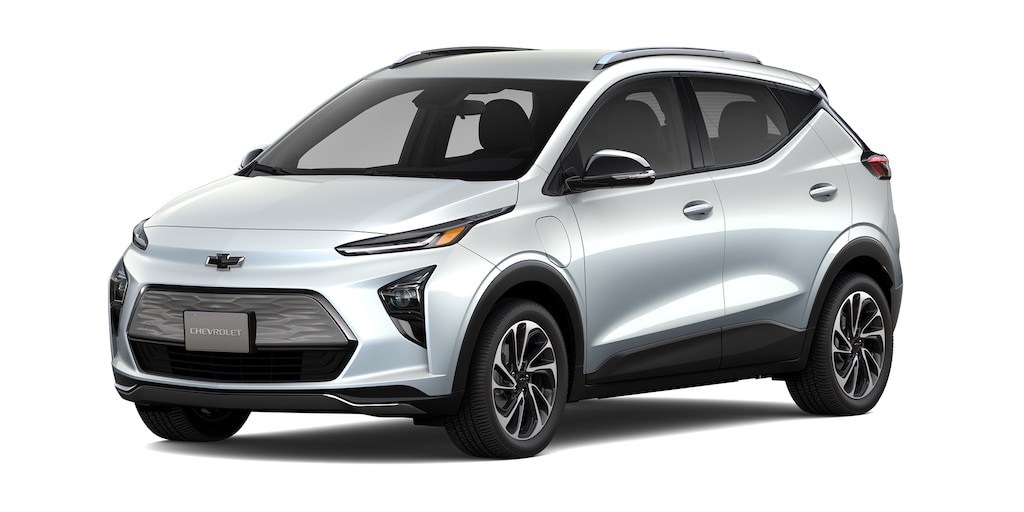 Chevrolet Bolt EUV, SUV eléctrica en color plata metálico